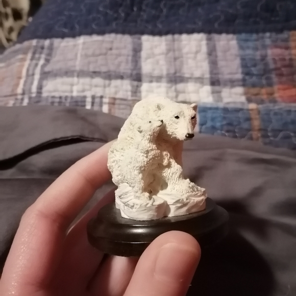 Vintage 90s Polar Bear and Cub Figure - Picture 2 of 7